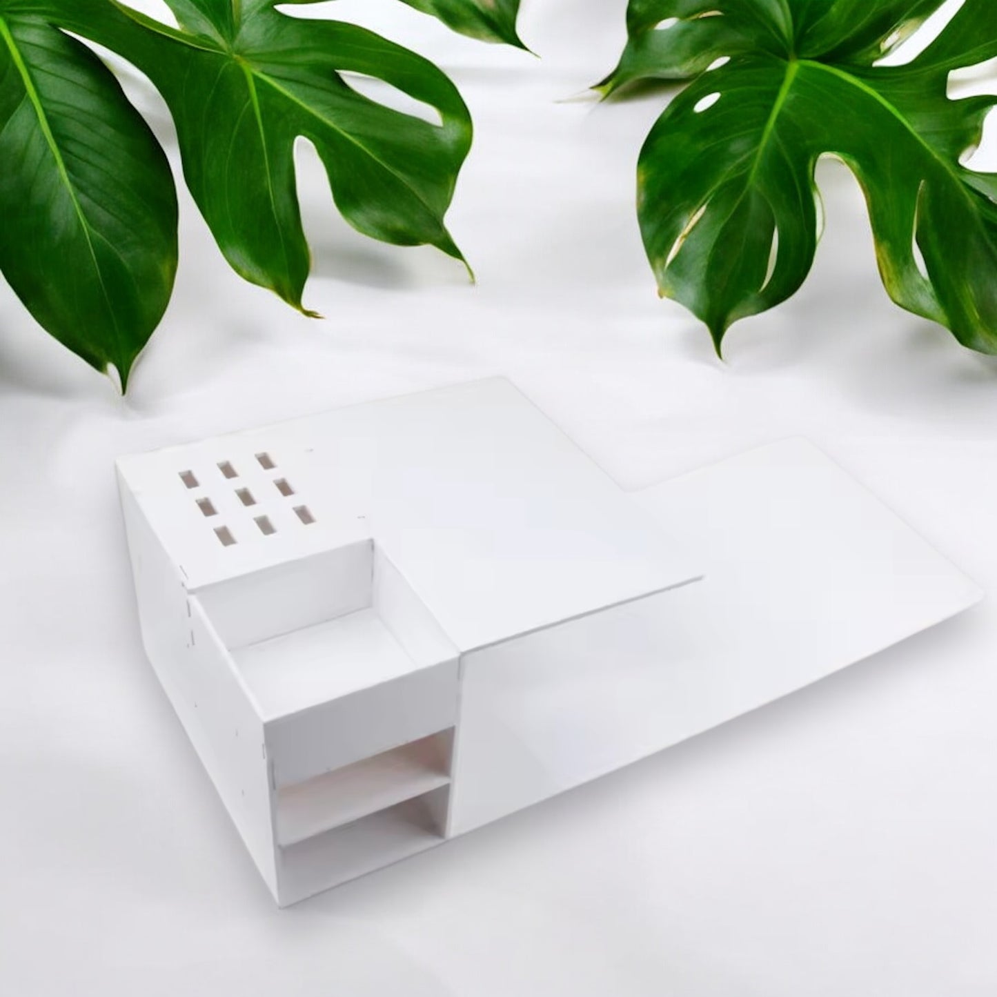 Lash Pillow with Acrylic Eyelash Extension Shelf / Acrylic Eyelash Extension Shelf